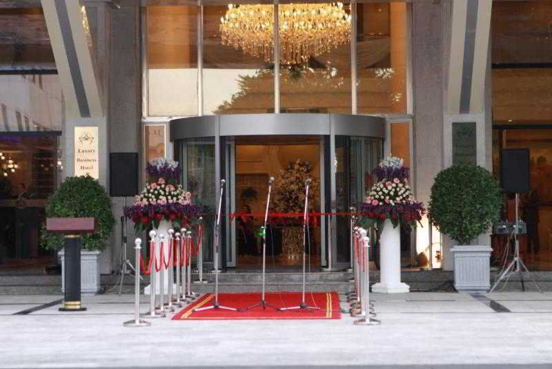 Swissotel Ташкент Екстериор снимка