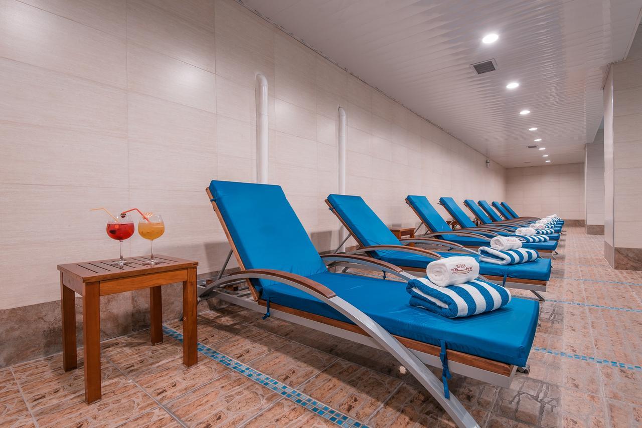 Swissotel Ташкент Екстериор снимка